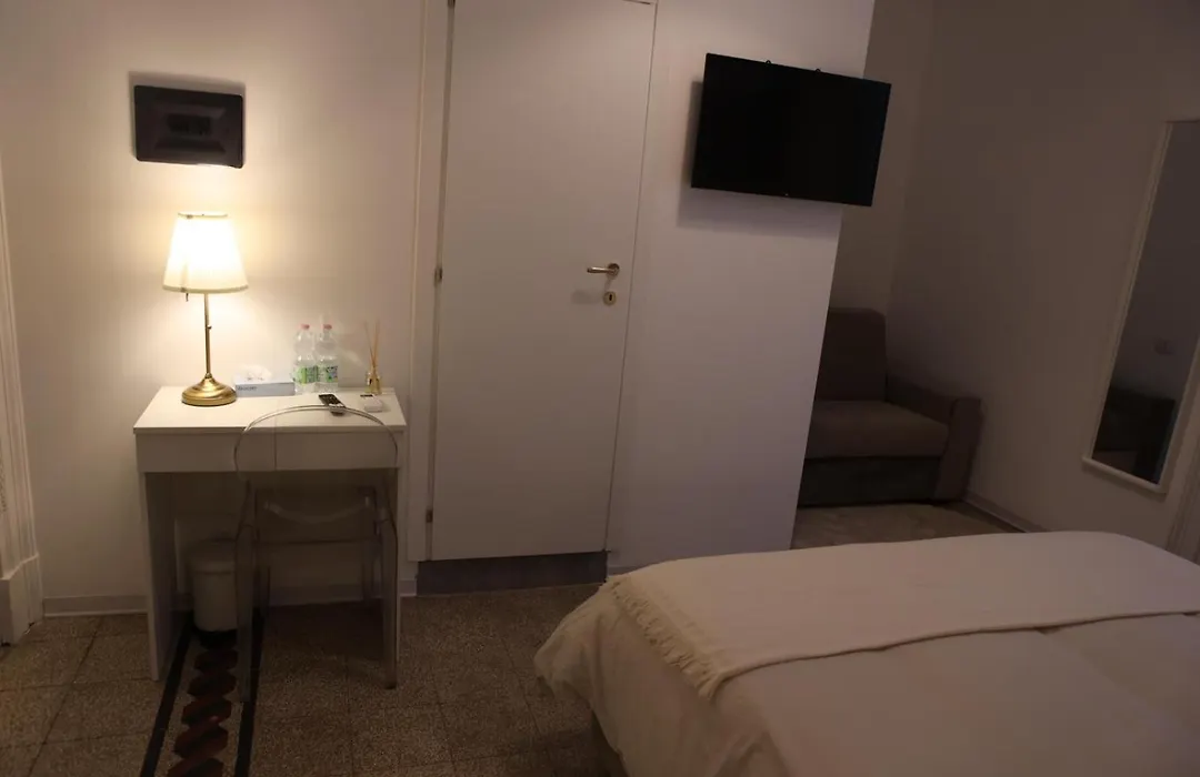 Boutique Rooms B&B-1